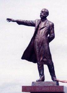 �r���u�ɗ��N���[�N���m